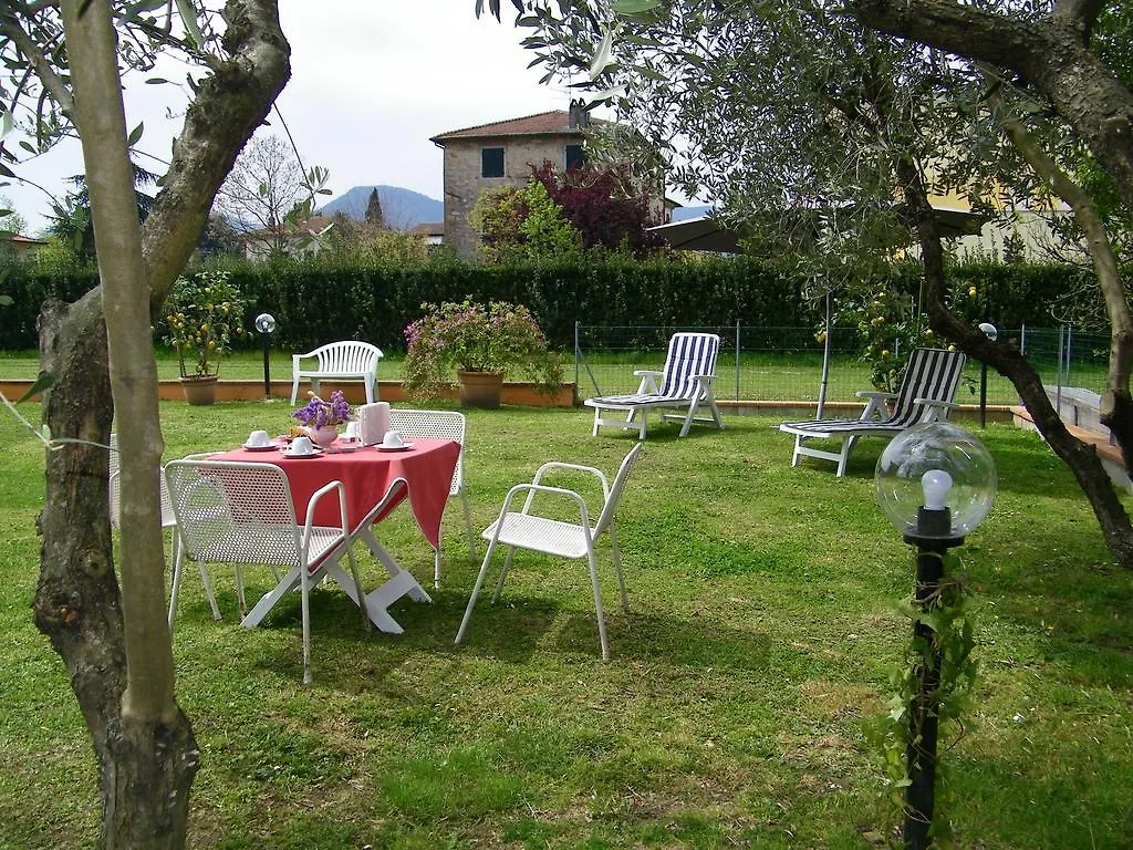 Bed & Breakfast Triolivo B&B Lucca